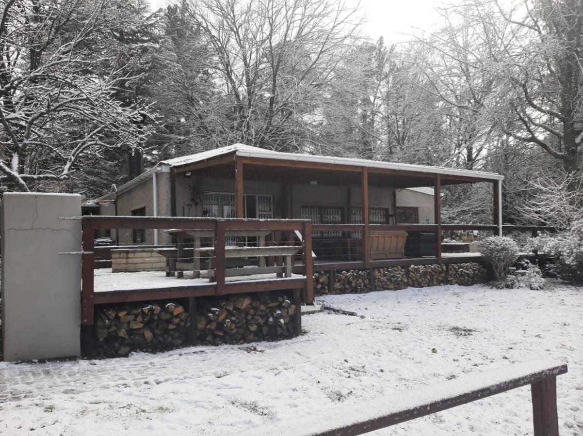 Camroshell Hotell Hogsback Eksteriør bilde